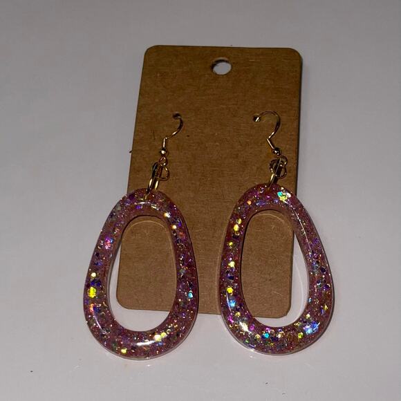 Handmade epoxy resin dangle oblong earrings - light pink glitter w/ gold flecks - Picture 2 of 4